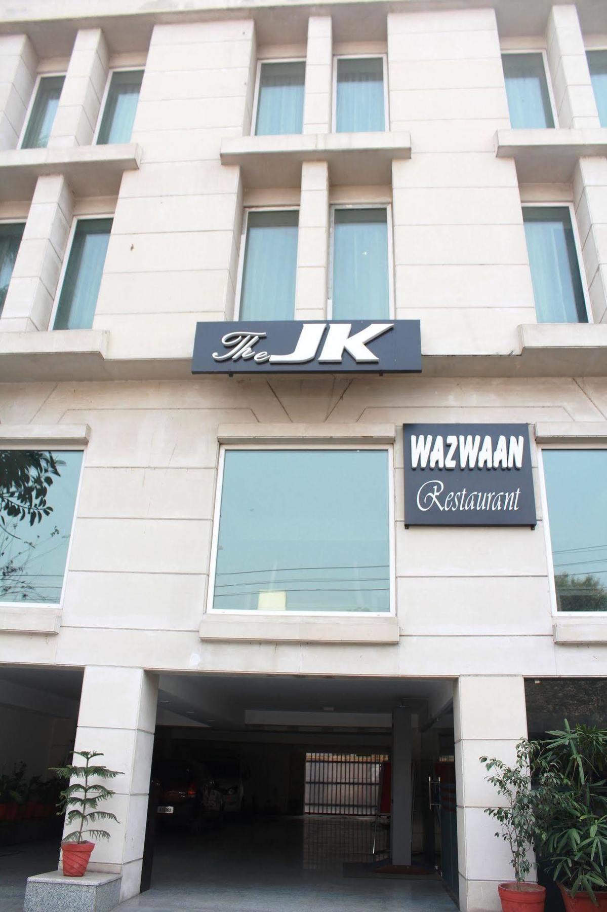 The Jk Hotel New Delhi Exterior photo